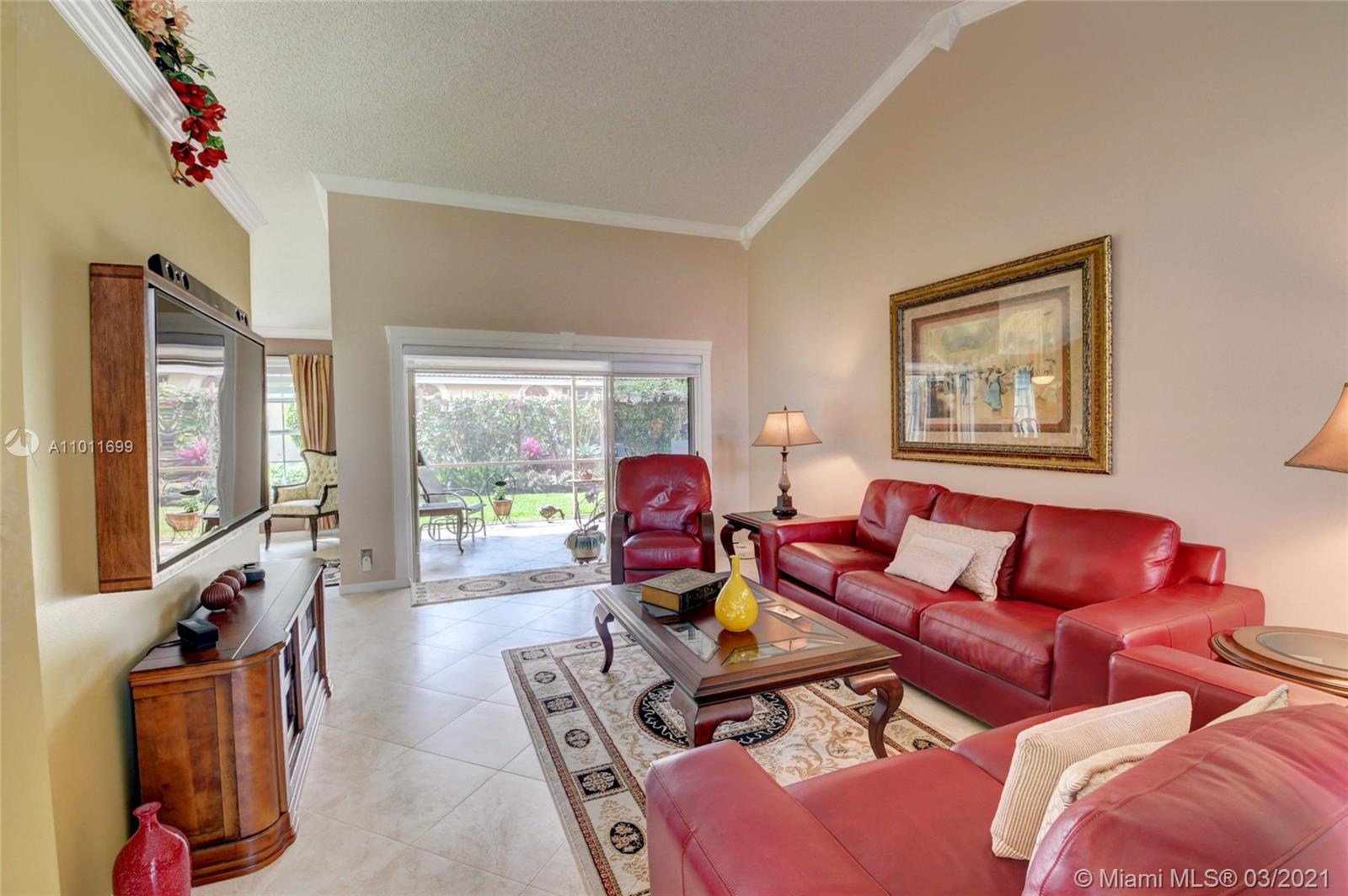 4522 Bucida Road Boynton Beach, FL 33436 - Photo 9 of 52