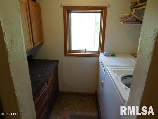 717 Gerrish Road Patoka, IL 62875 - Photo 20 of 39