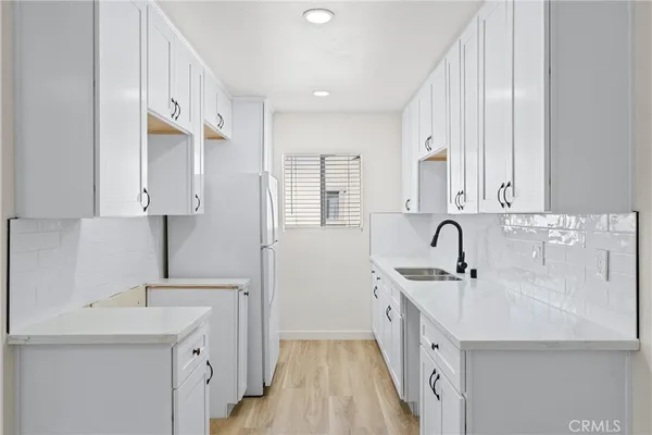 $2,350 | 1382 VÃa Santiago, Corona, CA 92882