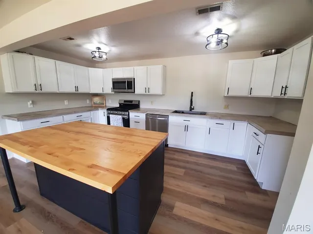 $464,900 | 18218 Highway D Kahoka Mo 63445, Kahoka, MO 63445