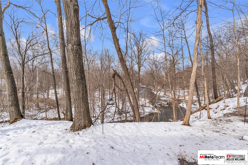 809 Blood Road Tecumseh, MI 49286 - Photo 40 of 47 Gallery Image 40