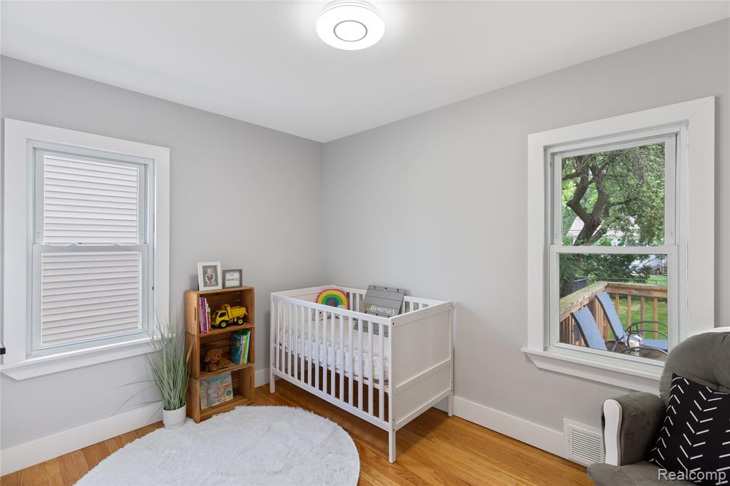 2231 Harvard Road Berkley, MI 48072 - Photo 12 of 28