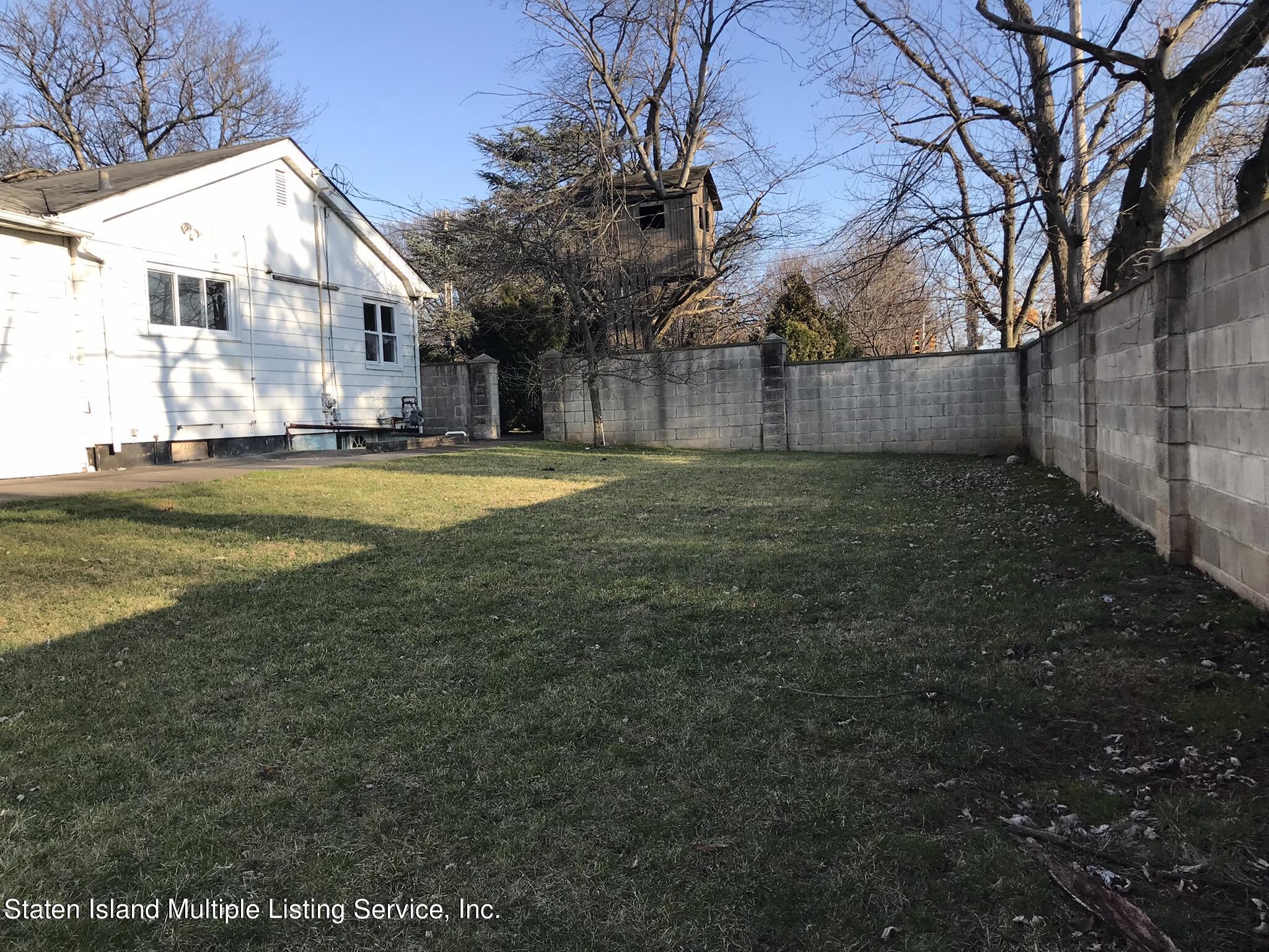 1620 Forest Hill Road Staten Island, NY 10314 - Photo 1 of 15 IMG_1120