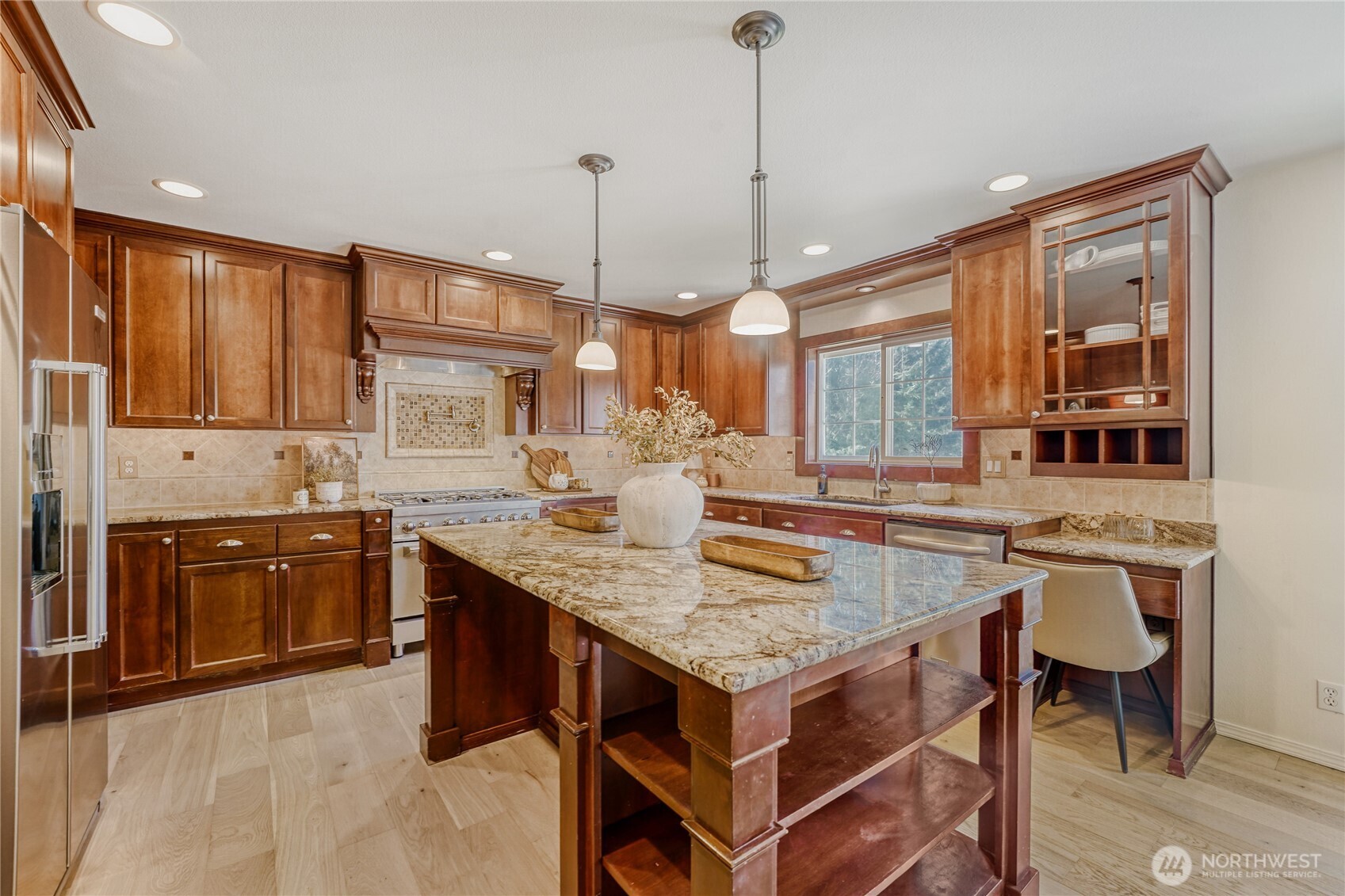 20119 208th Avenue Southeast Renton, WA 98058 - Photo 9 of 32