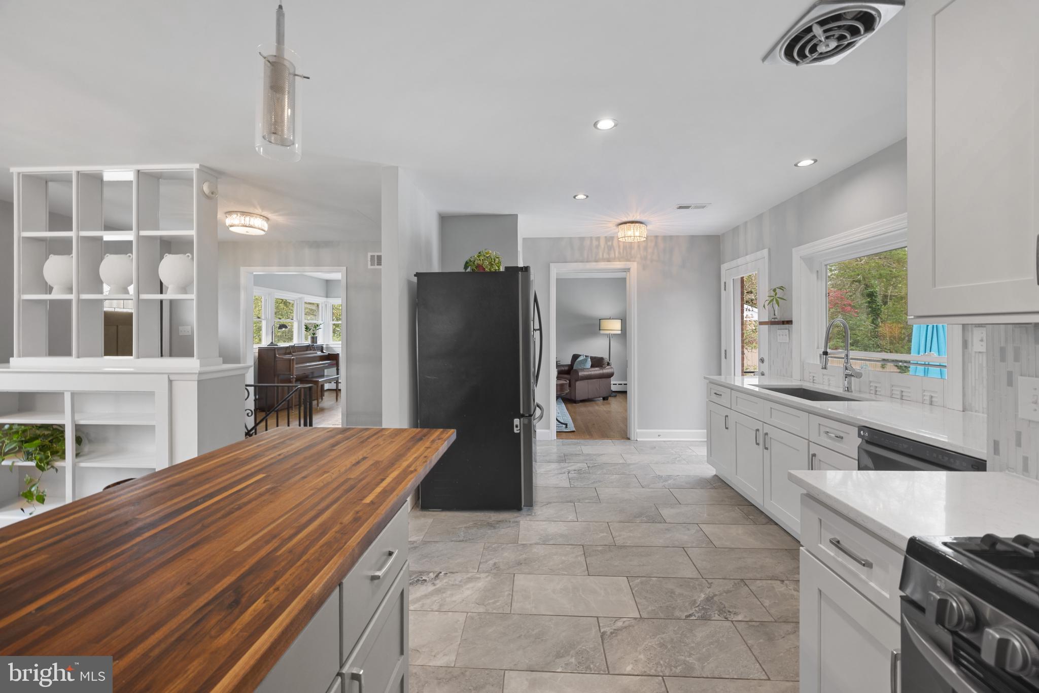 7040 Quander Road Alexandria, VA 22307 - Photo 24 of 50