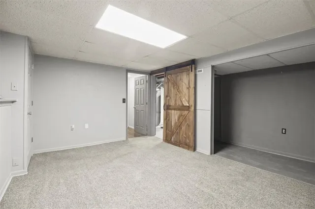 $277,900 | 207 North Paul Drive, Sibley, MO 64088