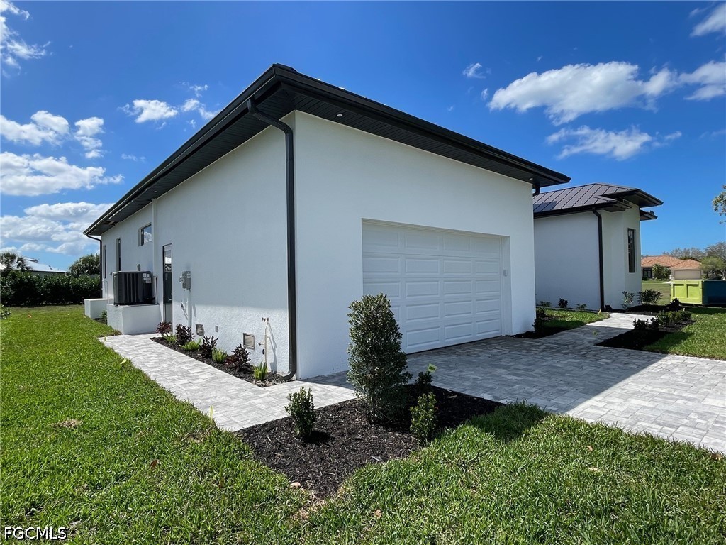 24249 Peppercorn Road Punta Gorda, FL 33955 - Photo 3 of 23 Gallery Image 3