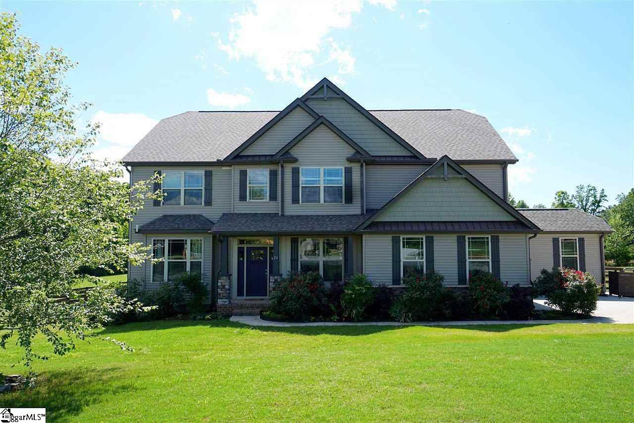 26 Fancy Lane Travelers Rest, SC 29690 - Photo 1 of 25