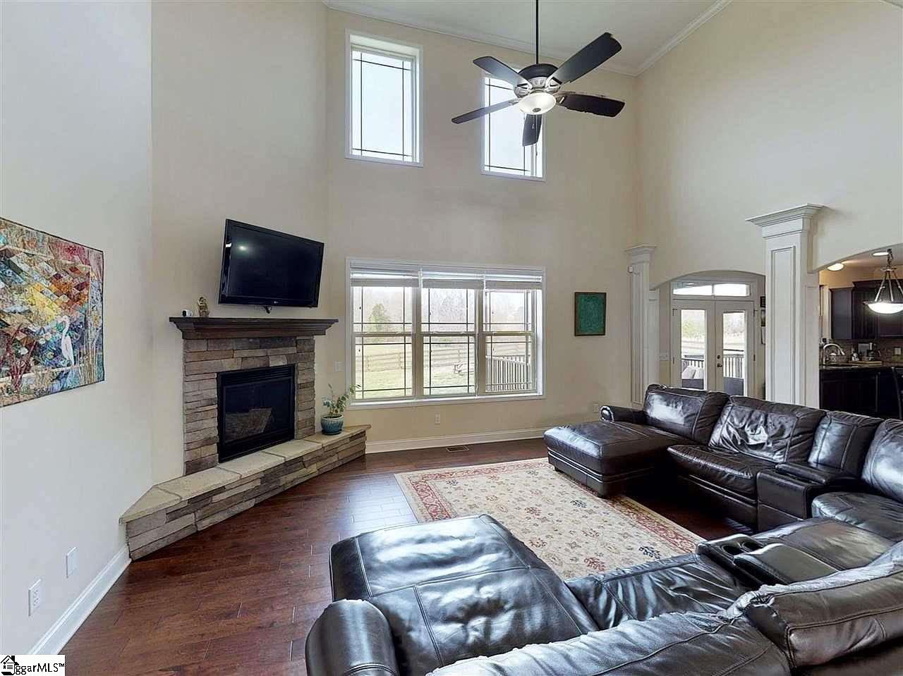 26 Fancy Lane Travelers Rest, SC 29690 - Photo 7 of 25