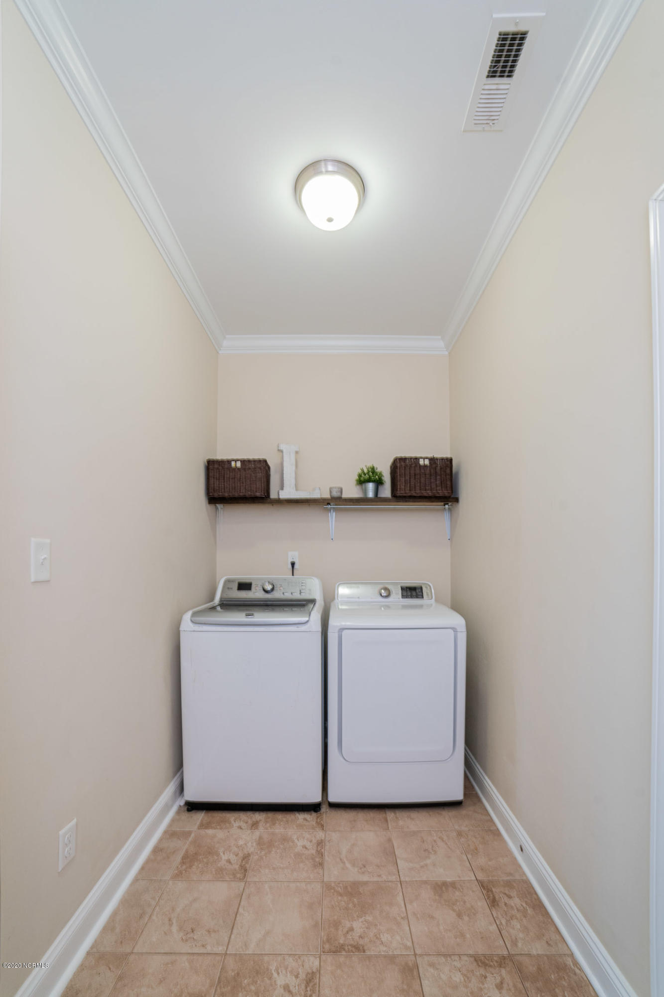 104 Bethea Street Holly Ridge, NC 28445 - Photo 45 of 99 Laundry Room