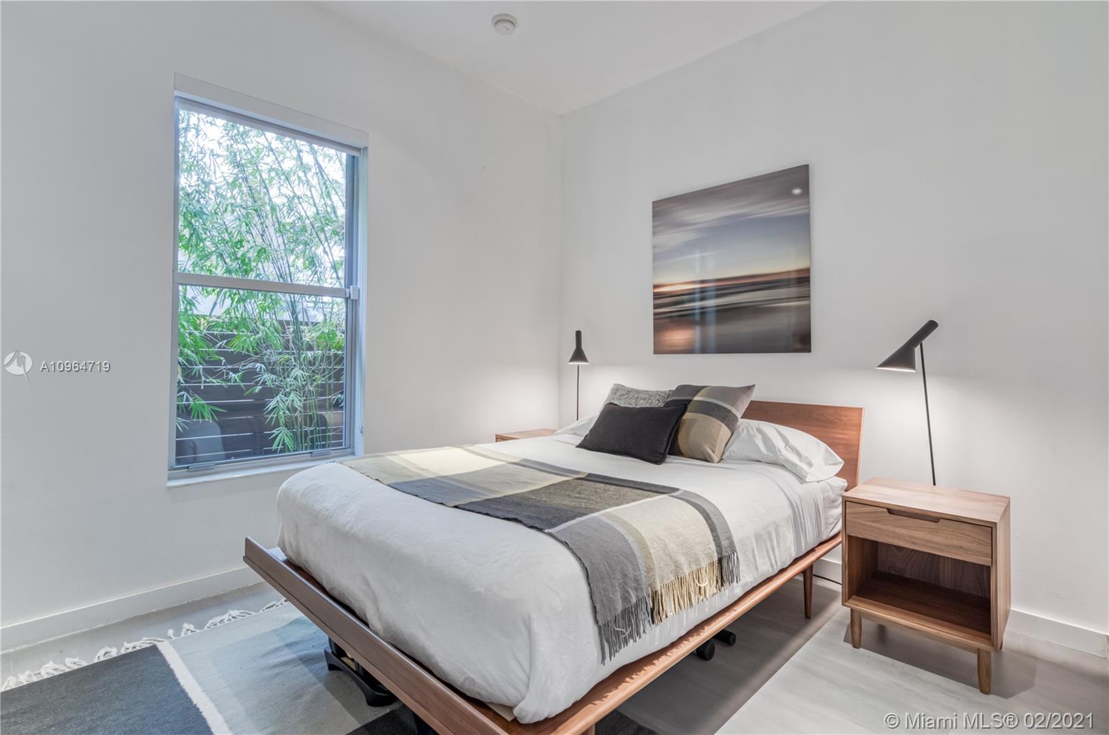 3763 Douglas Road Miami, FL 33133 - Photo 14 of 30 Gallery Image 14
