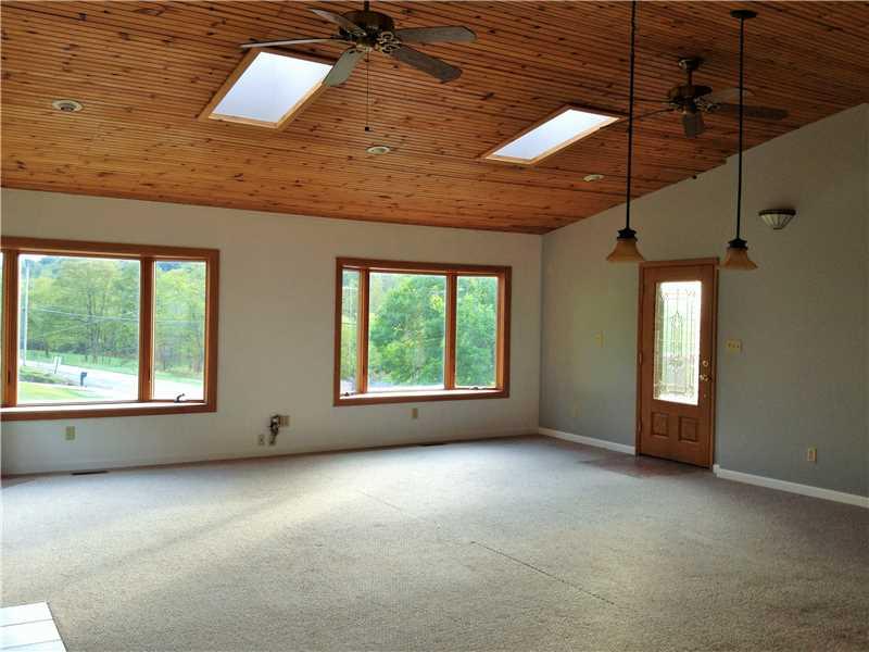 461 McKee Road North Versailles, PA 15137 - Photo 2 of 14 Great Room.