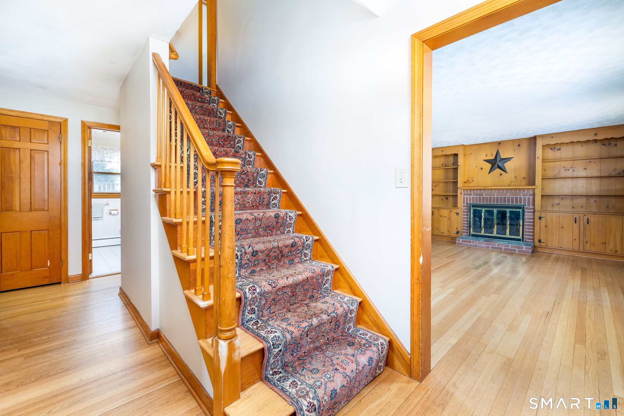 104 Driftwood Road Bristol, CT 06010 - Photo 19 of 34