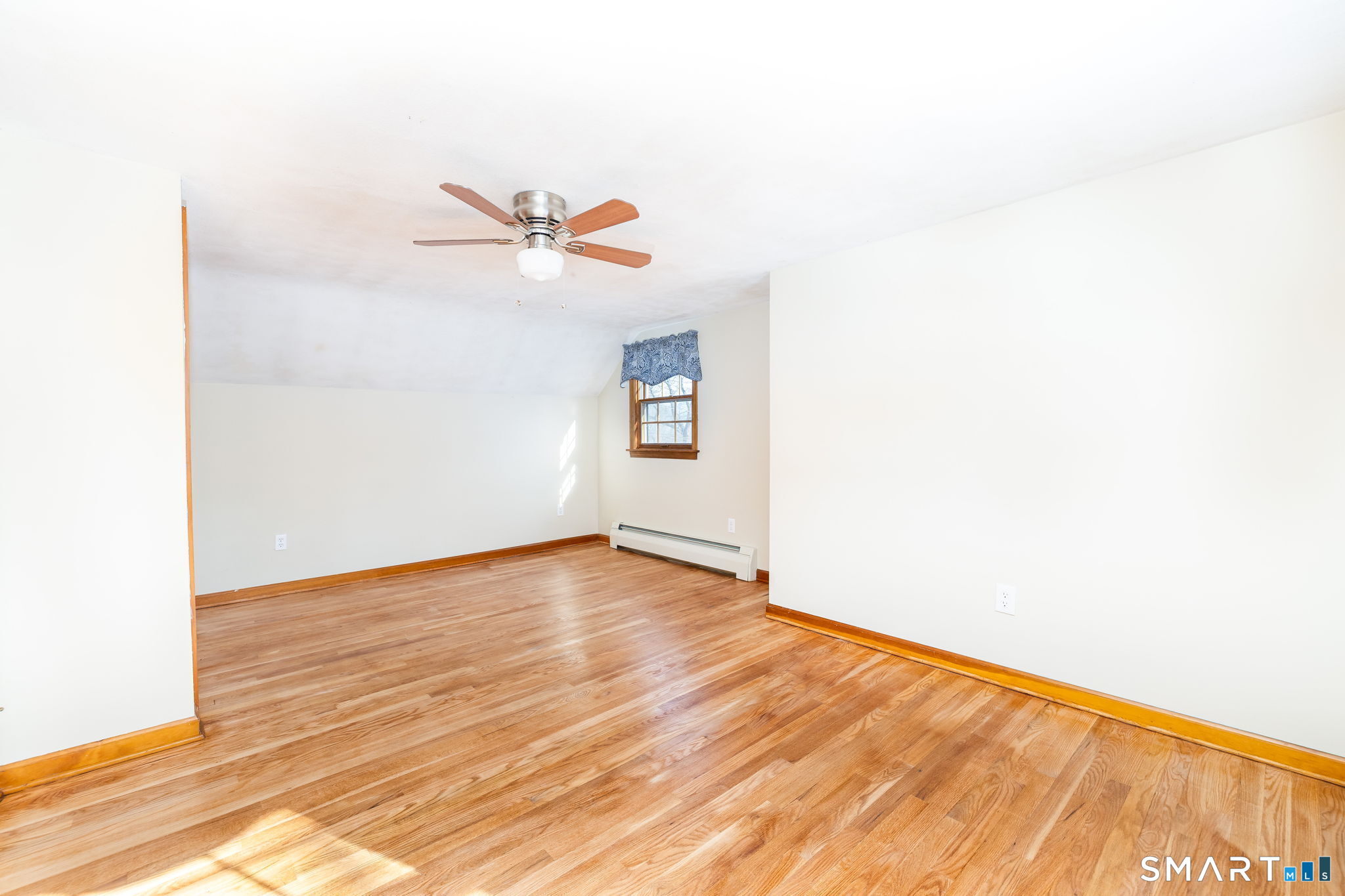 104 Driftwood Road Bristol, CT 06010 - Photo 22 of 34