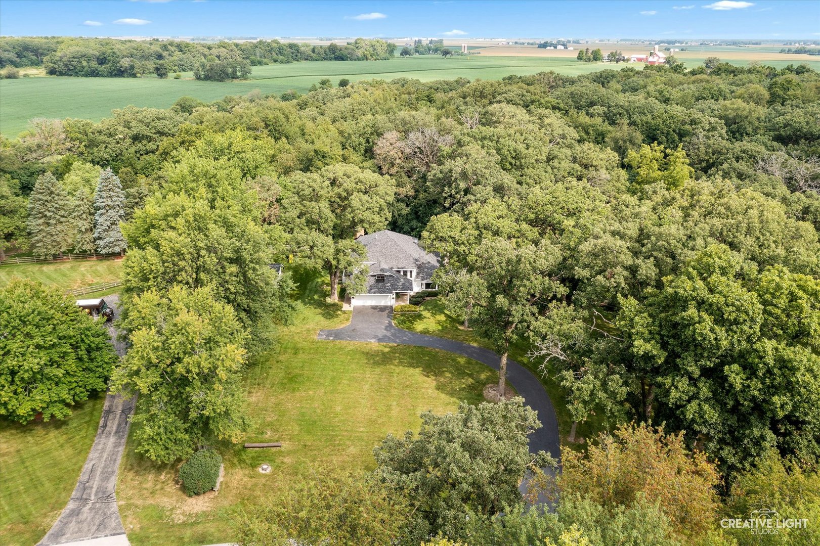 49W194 Deer Ridge Path Big Rock, IL 60511 - Photo 5 of 40 Gallery Image 5
