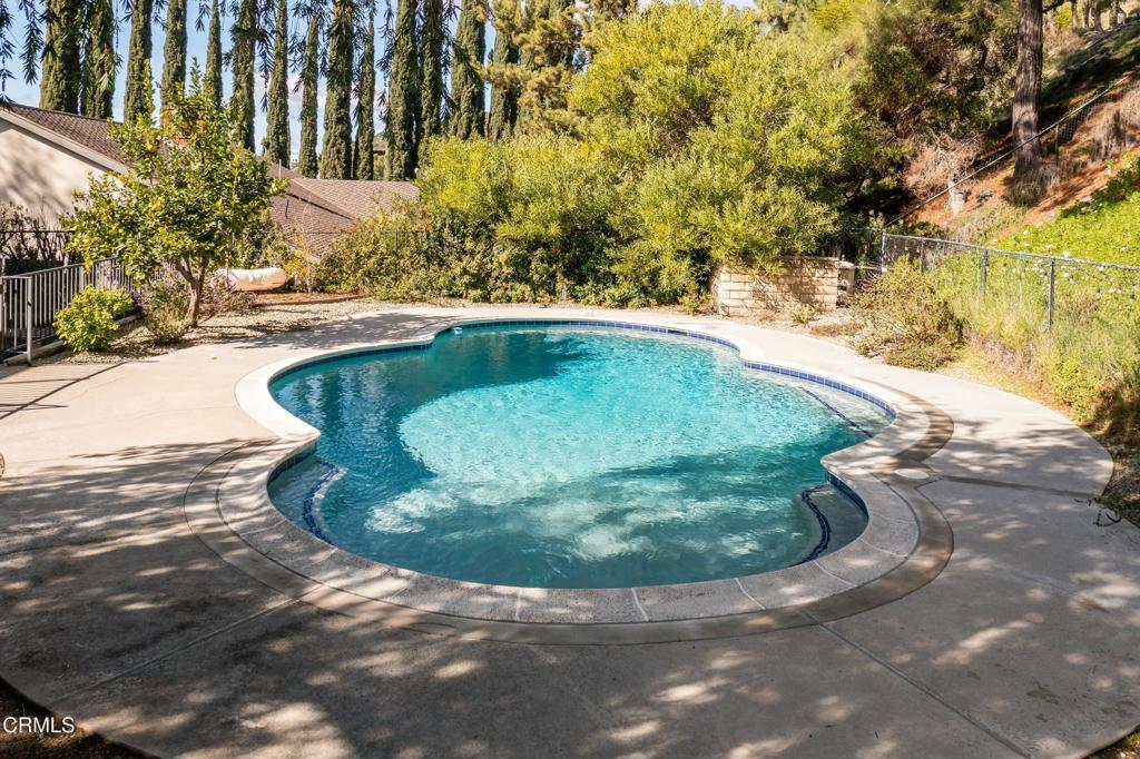 2915 Hopeton Road La Crescenta, CA 91214 - Photo 41 of 41 a view of outdoor space and swimming pool