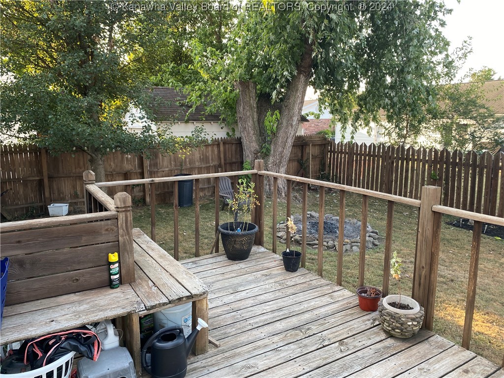 119 English Road Point Pleasant, WV 25550 - Photo 19 of 22 Back Deck