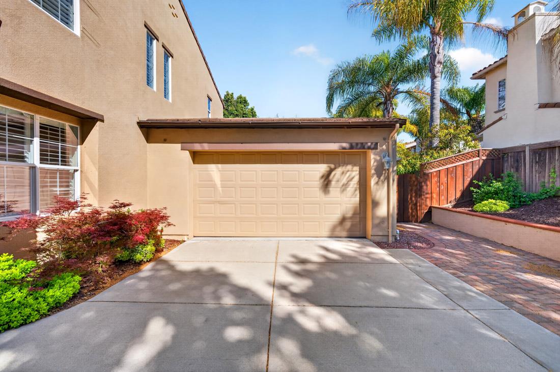 7532 Strath Place Gilroy, CA 95020 - Photo 3 of 53