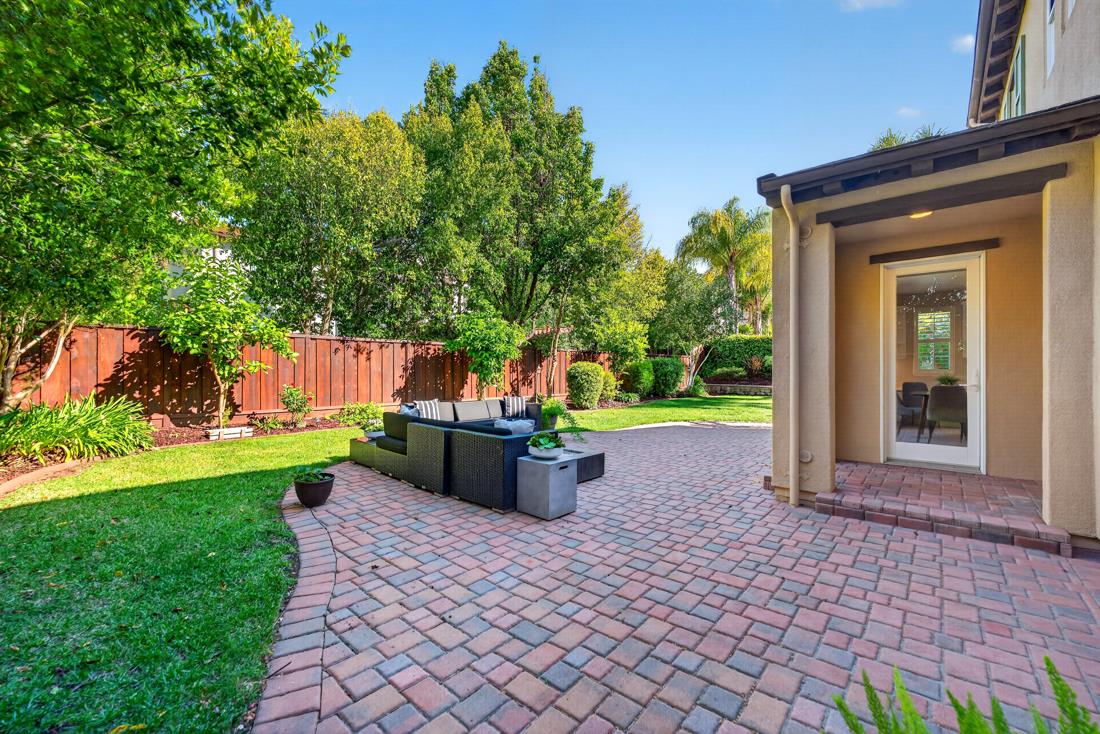 7532 Strath Place Gilroy, CA 95020 - Photo 34 of 53