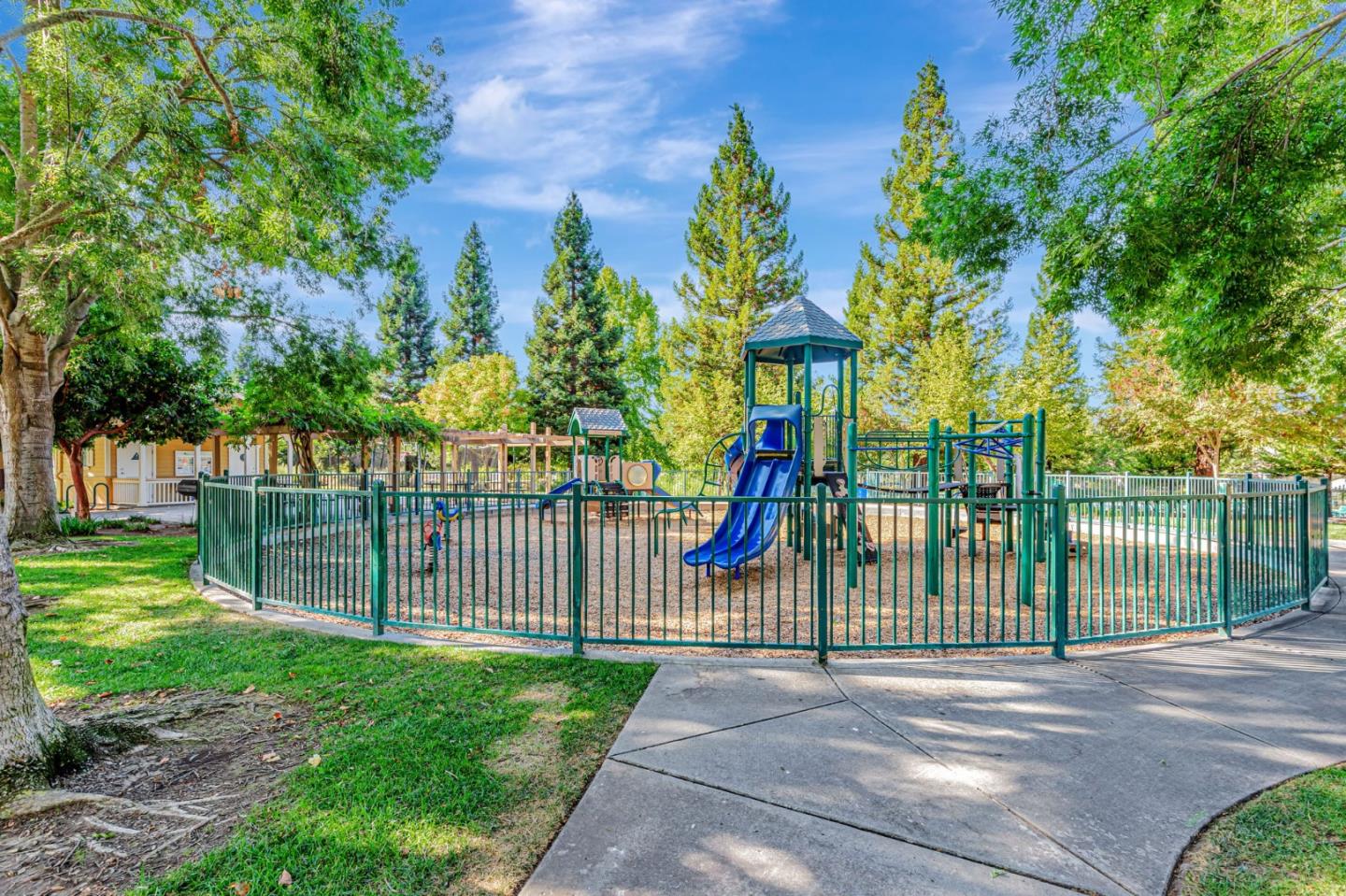 7532 Strath Place Gilroy, CA 95020 - Photo 41 of 53