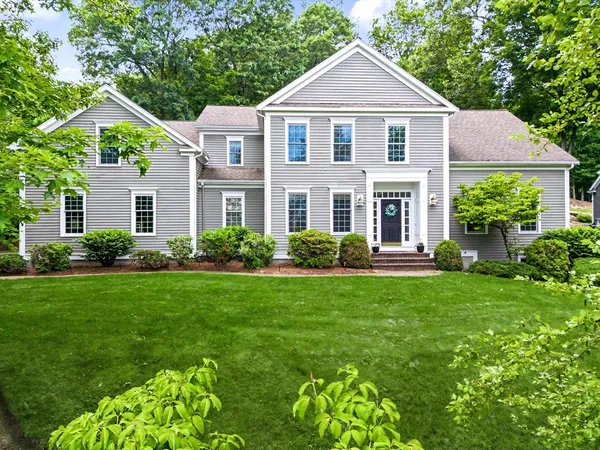 $1,495,000 | 13 Hearthstone Road, Hopkinton, MA 01748