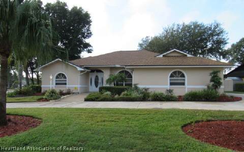 2702 Divot Road Sebring, FL 33872 - Photo 1 of 15 Gallery Image 1