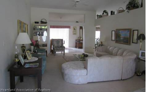 2702 Divot Road Sebring, FL 33872 - Photo 3 of 15 Gallery Image 3