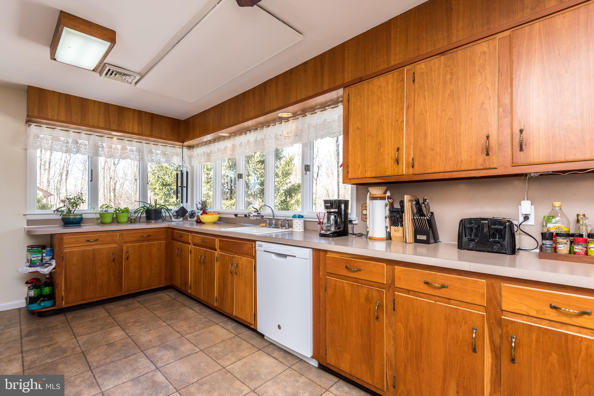 2243 Broomstick Road Green Lane, PA 18054 - Photo 13 of 50 Gallery Image 13