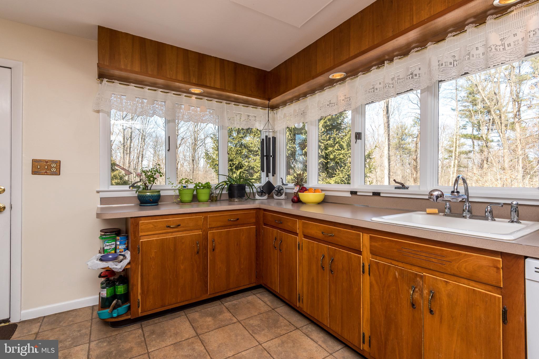2243 Broomstick Road Green Lane, PA 18054 - Photo 14 of 50 Gallery Image 14