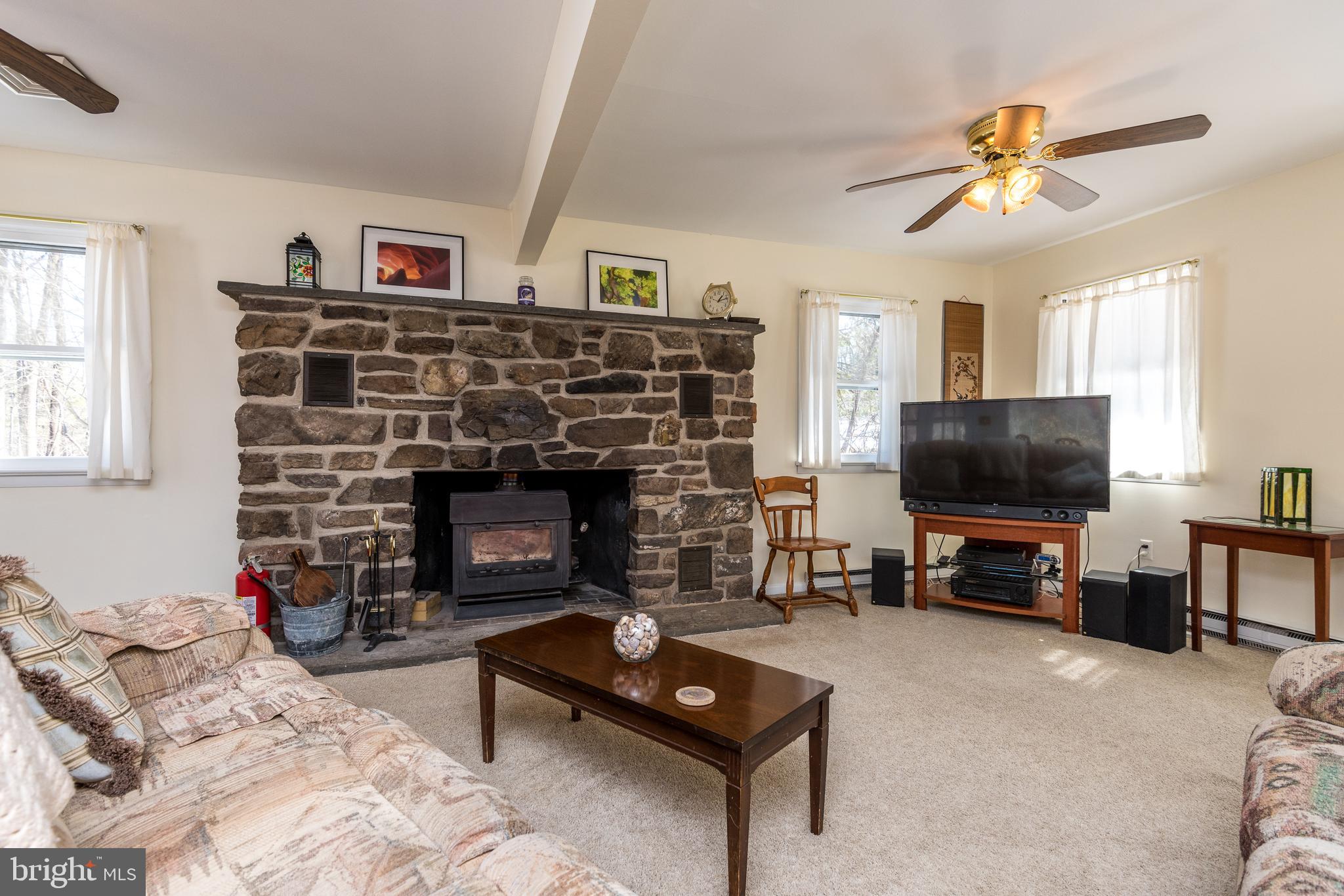 2243 Broomstick Road Green Lane, PA 18054 - Photo 5 of 50 Gallery Image 5