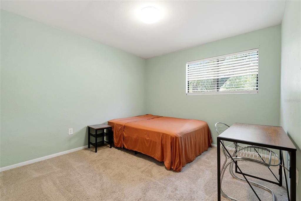 507 Northwest 39th Road, Unit 301 Gainesville, FL 32607 - Photo 27 of 34