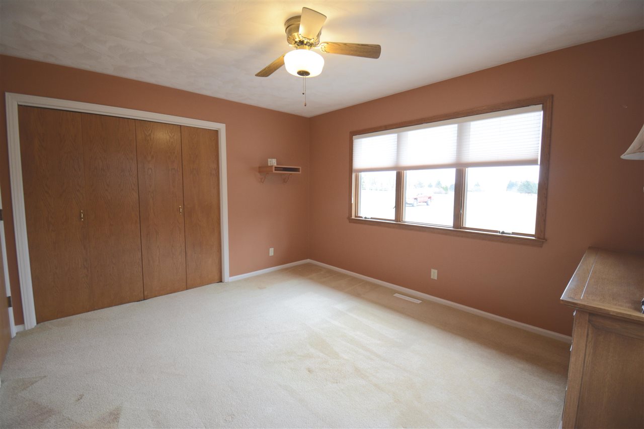 3805 East Hibbard Road Corunna, MI 48817 - Photo 13 of 36 50068536-12.JPG
