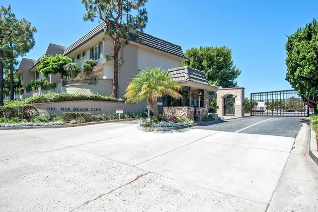 $6,000 | 757 Ocean Surf Drive, Solana Beach, CA 92075