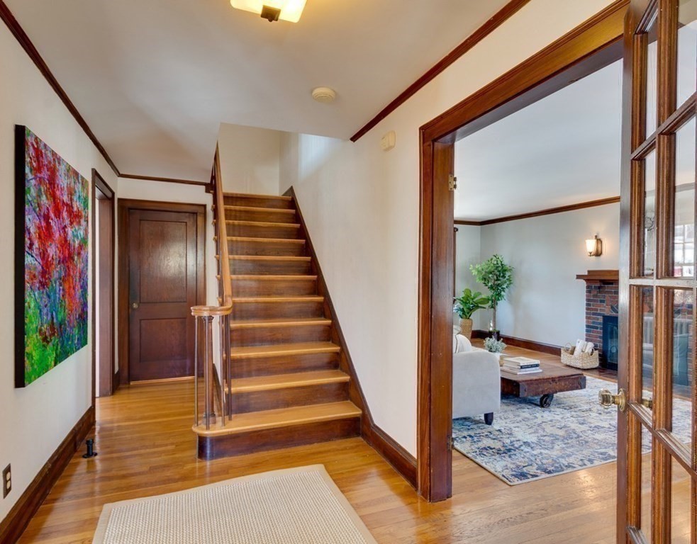 16 Richfield Road Arlington, MA 02474 - Photo 5 of 26