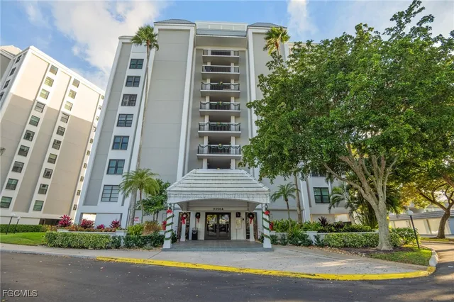 $275,000 | 3350 North Key Drive, Unit 603, North Fort Myers, FL 33903