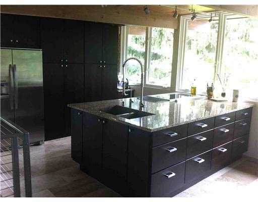 740 Spring Valley Road Ann Arbor, MI 48105 - Photo 4 of 10 Photo 4