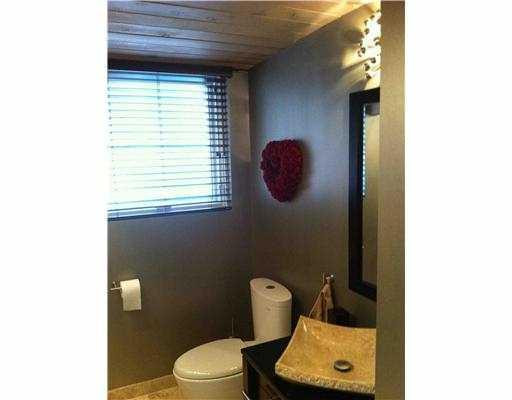 740 Spring Valley Road Ann Arbor, MI 48105 - Photo 5 of 10 Photo 5