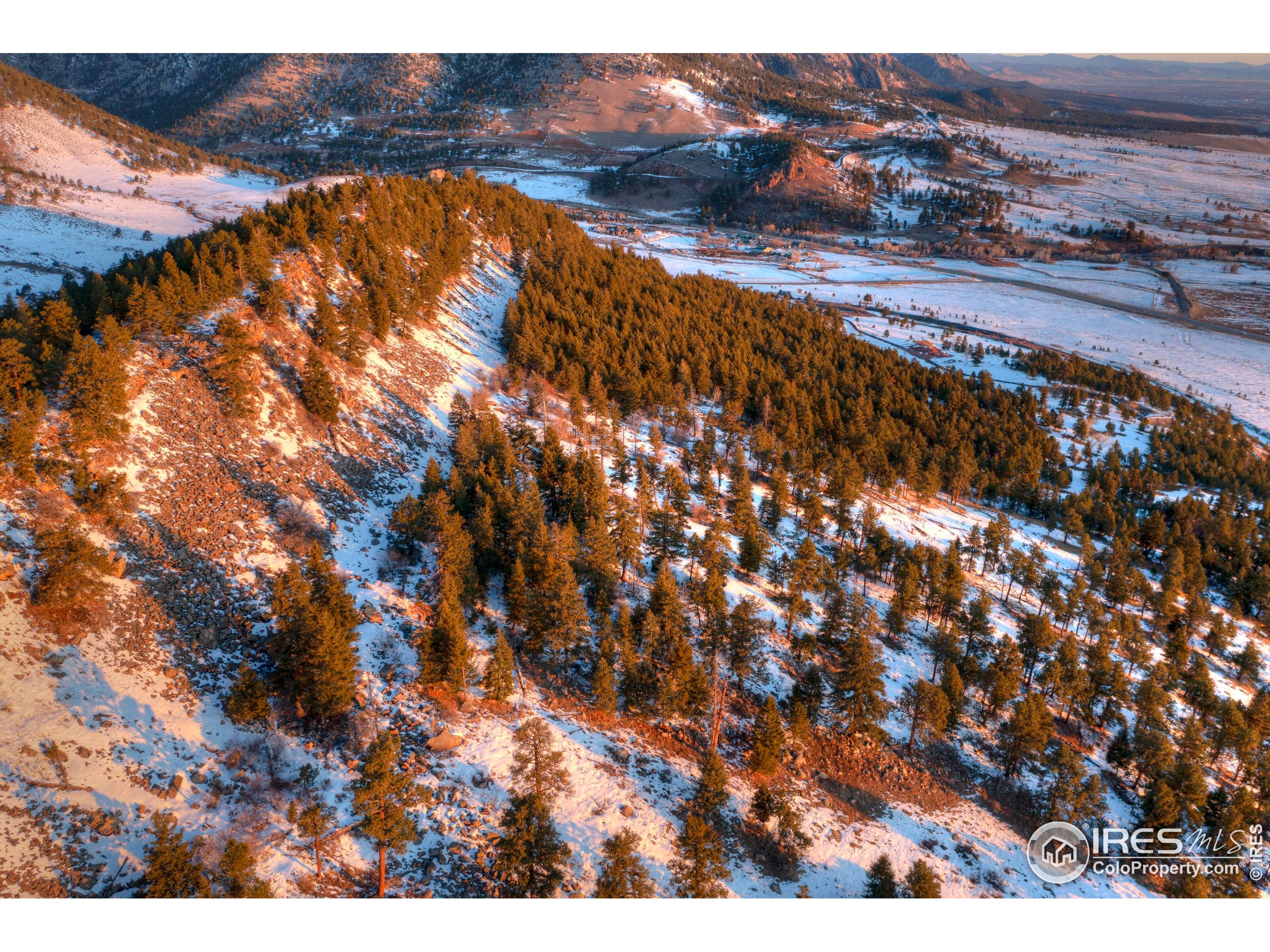 9352 Eastridge Road Golden, CO 80403 - Photo 20 of 23 a view of an outdoor space