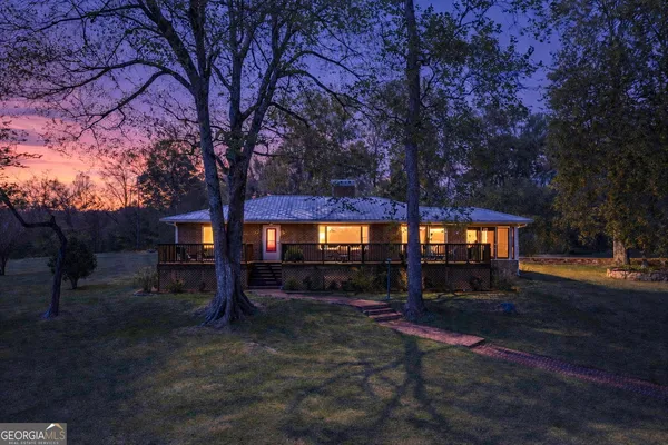 $530,000 | 7360 Highway 48, Menlo, GA 30731