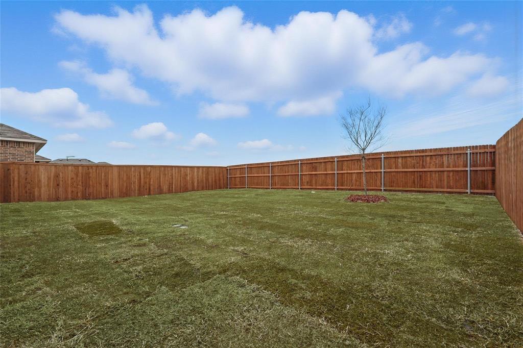 1750 Gleasondale Place Forney, TX 75126 - Photo 12 of 13