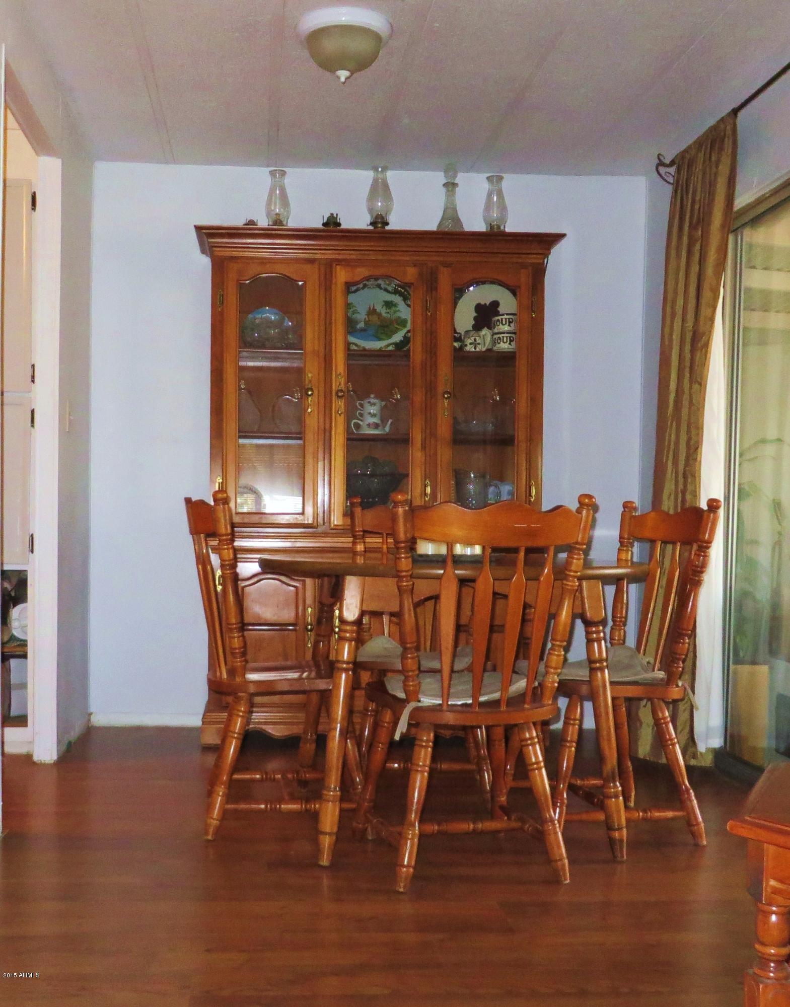 2383 South Tomahawk Road Apache Junction, AZ 85119 - Photo 7 of 15 dining area