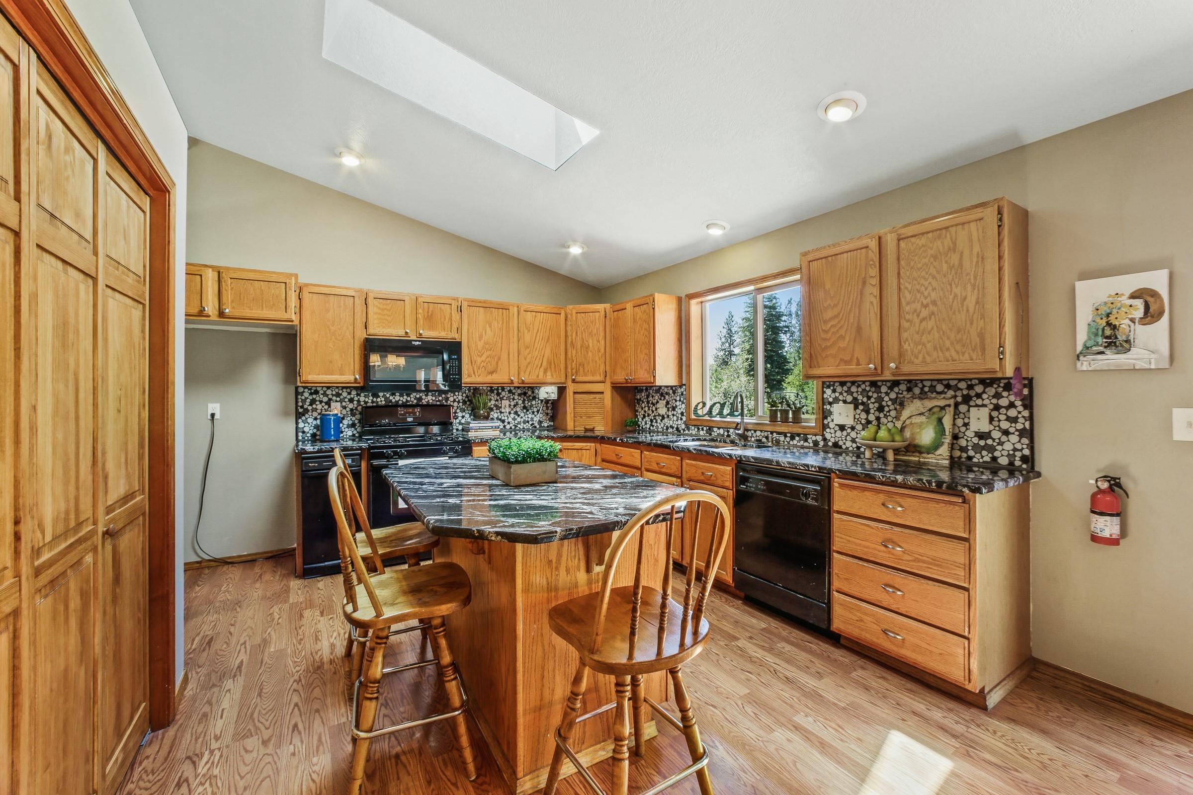 17605 North Colton Street Colbert, WA 99005 - Photo 8 of 35 Gallery Image 8