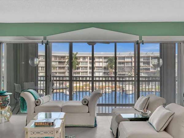 $3,300 | 1537 East Hillsboro Boulevard, Unit 438, Deerfield Beach, FL 33441