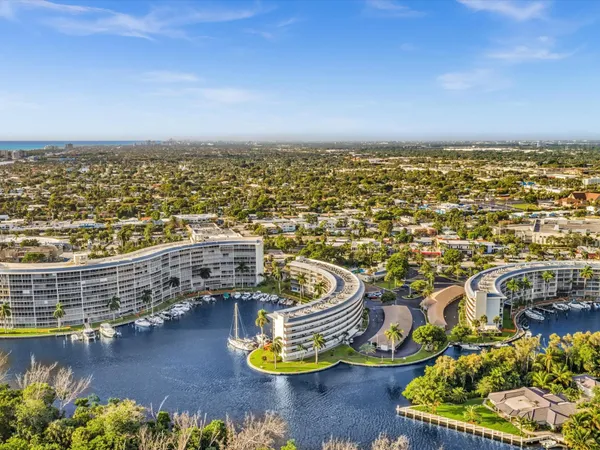 $3,300 | 1537 East Hillsboro Boulevard, Unit 438, Deerfield Beach, FL 33441