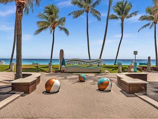 $3,300 | 1537 East Hillsboro Boulevard, Unit 438, Deerfield Beach, FL 33441