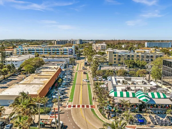 $3,300 | 1537 East Hillsboro Boulevard, Unit 438, Deerfield Beach, FL 33441