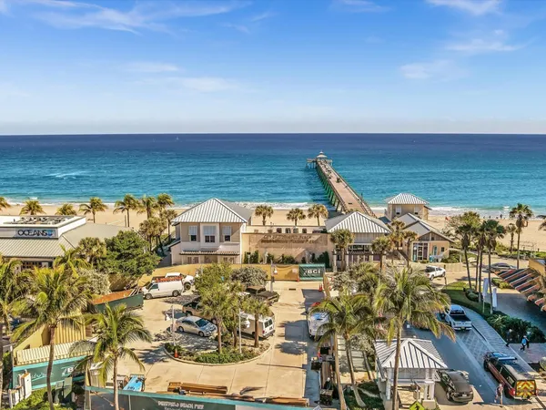 $3,300 | 1537 East Hillsboro Boulevard, Unit 438, Deerfield Beach, FL 33441