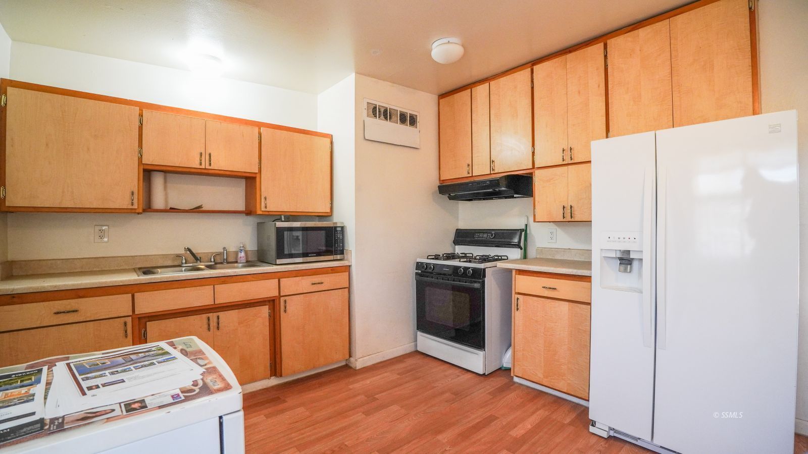 308 Panamint Avenue Ridgecrest, CA 93555 - Photo 9 of 26