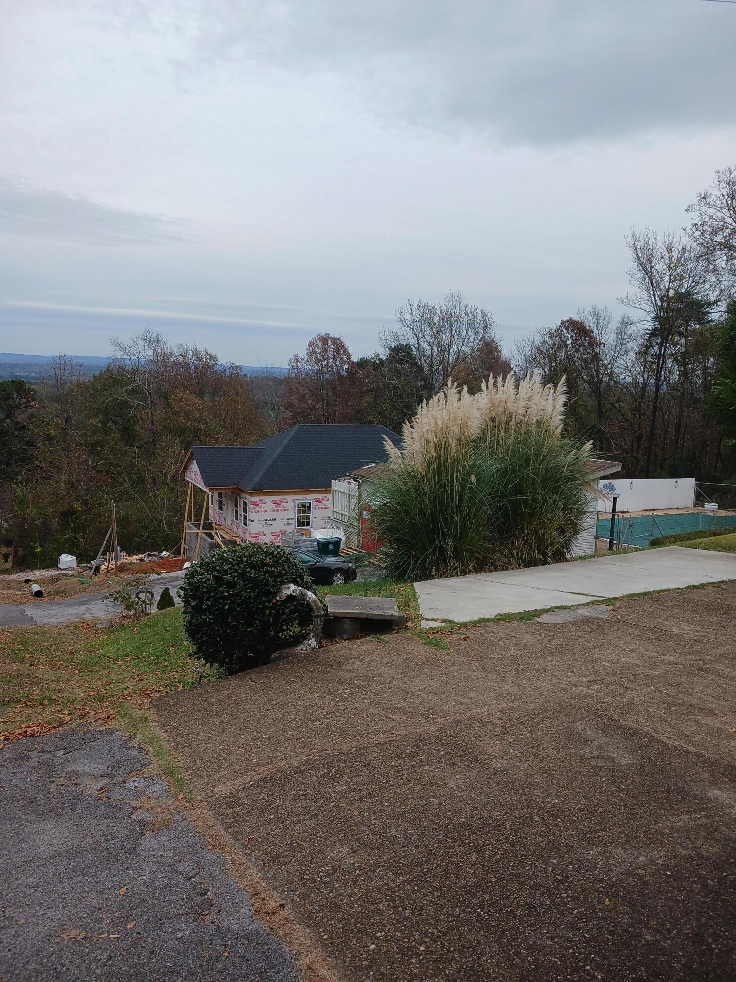2832 Ridgemont Drive Chattanooga, TN 37404 - Photo 5 of 48 20221119_163448