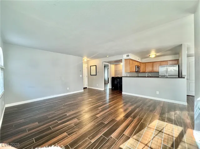 $1,550 | 9325 West Desert Inn Road, Unit 141, Las Vegas, NV 89117
